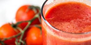 Чем полезен томатный сок, а когда от него лучше отказаться